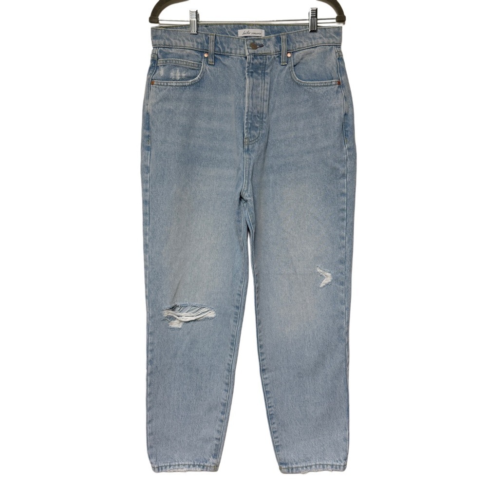 {Betro Simone} High Rise Cheeky Mom Tapered Straight Leg Button Fly Denim Jeans
